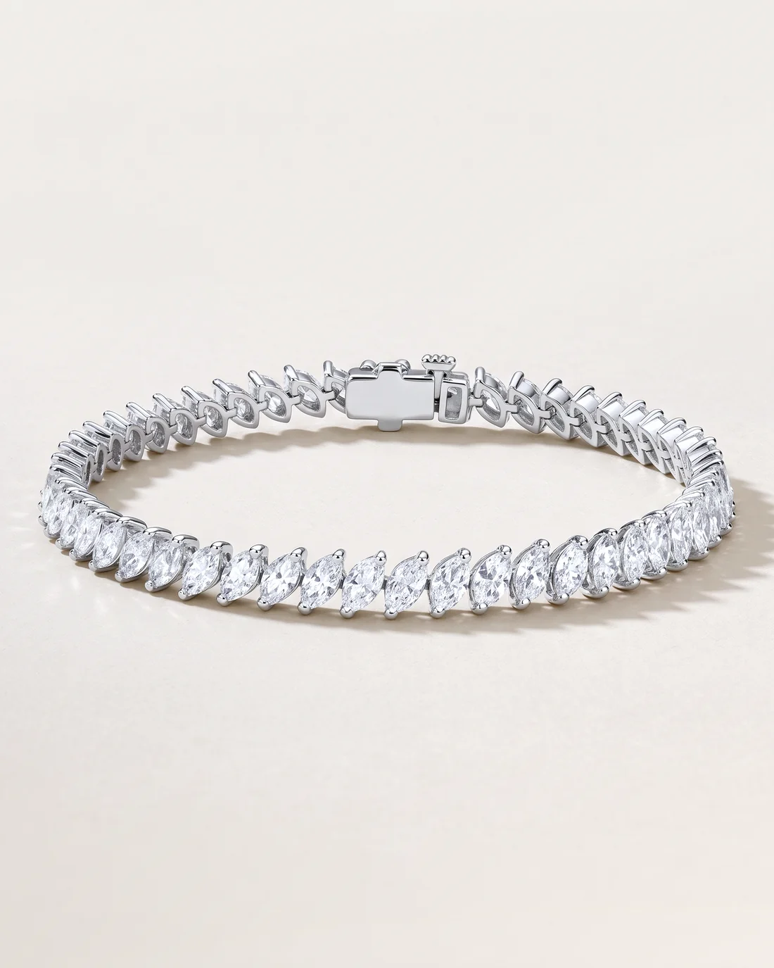 ORTIGAS Marquise Line bracelet, front view