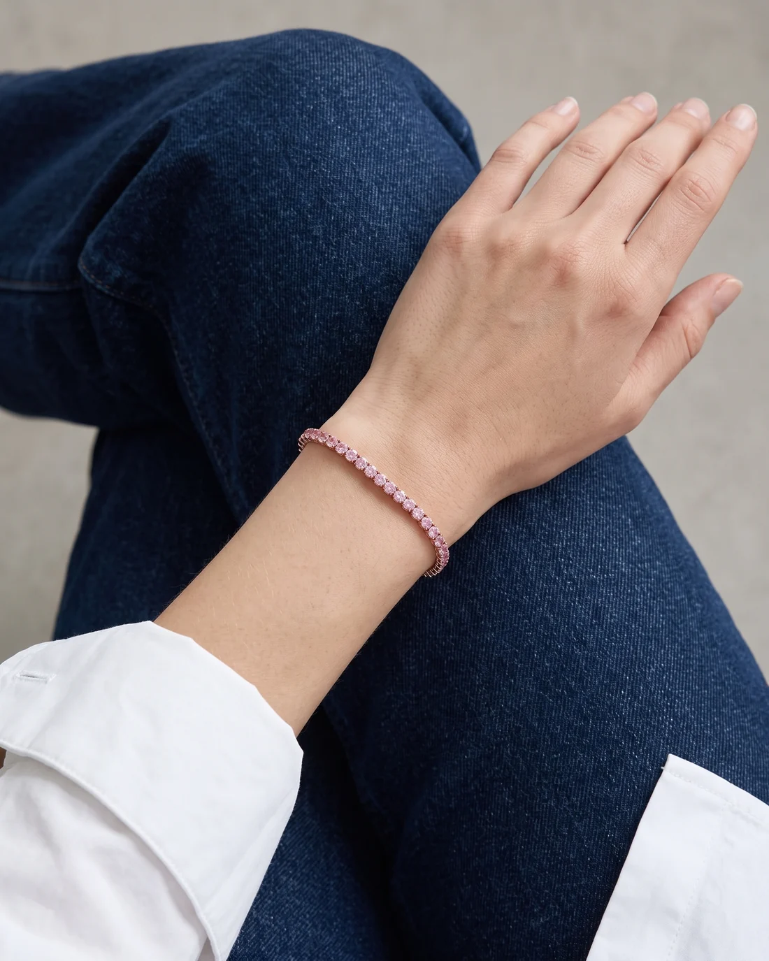 ORTIGAS Pink Sapphire Line bracelet, worn on the wrist